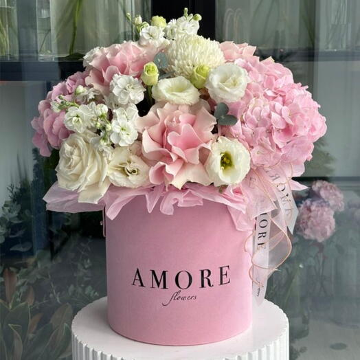 Цветы в коробке "AMORE"
