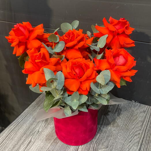 Сердце  из роз