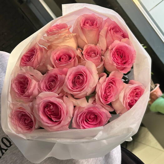 Моно букет из 15 роз Мандала