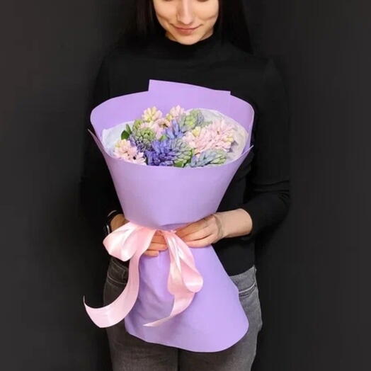 Букет из 15 гиацинтов микс