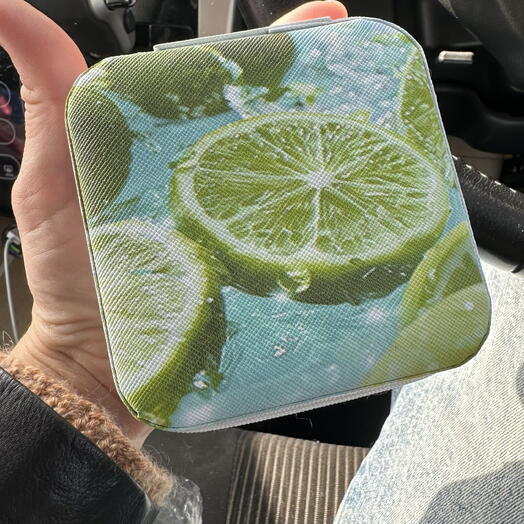 Шкатулка ювелирная