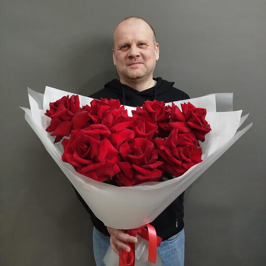 Французская красная роза 9 штук