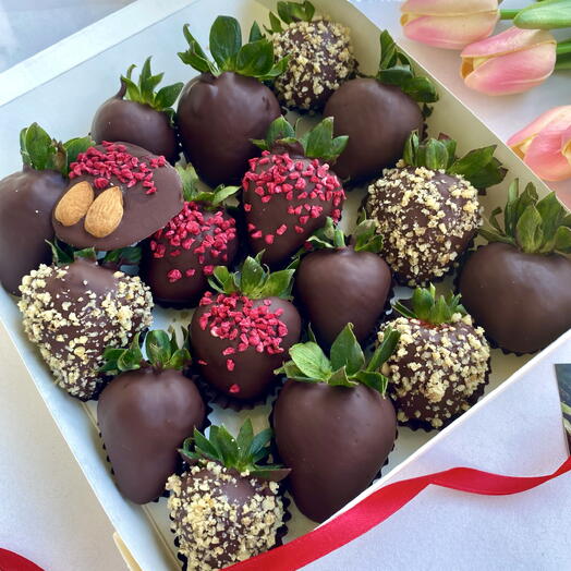 Клубника в темном шоколаде 16🍓