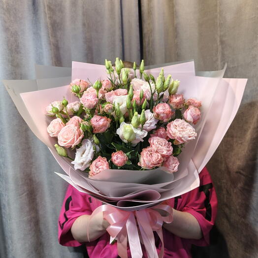 Букет из пионовидной розы💓💓💓 Мадам Бомбастик и эустомы