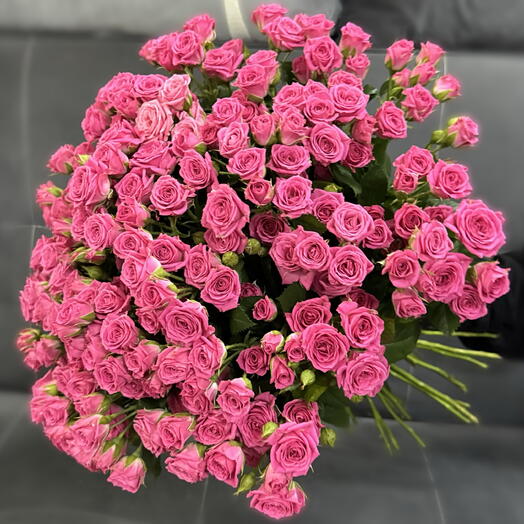 Роза кустовая Лавли Лидия 35