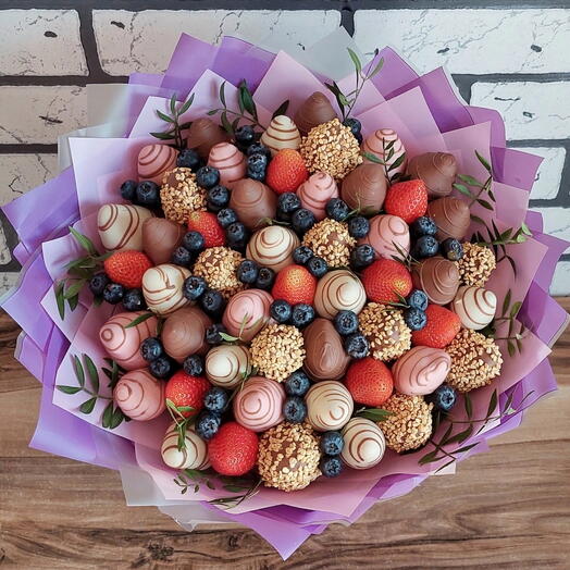 Большой букет с клубникой в шоколаде и голубикой 🫐 😍 Ягодный букет Клубника в шоколаде микс
