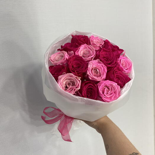 Романтичный букет из стабилизированных роз💕