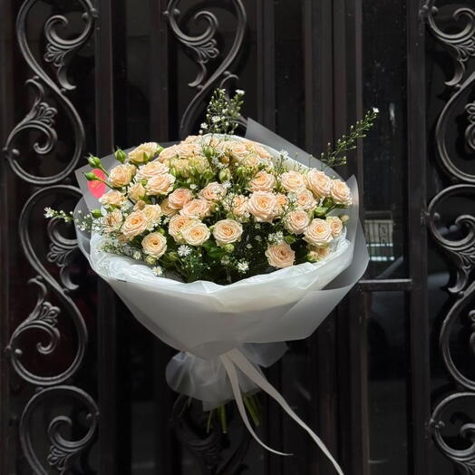 Peach Spray Rose Bouquet