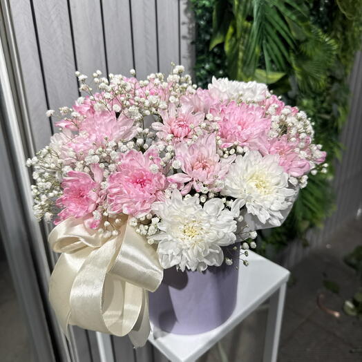 Композиция с хризантемой и гипсофилой🎀61008