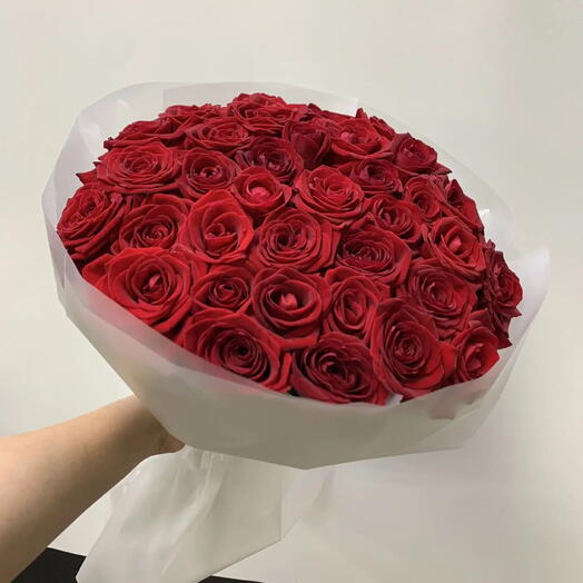 Букет из 37 красной розы
