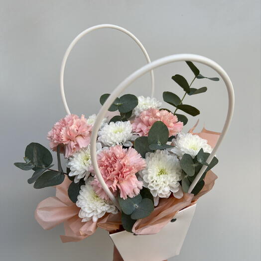 Композиция с диантусами и хризантемой 🌸💖  цветы Уфа/ доставка цветов Уфа/ хризантемы / диантусы / гвоздики /доставка
