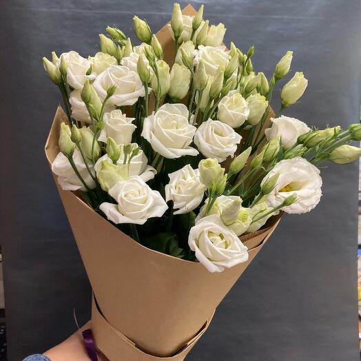 Моно букет из эустомы