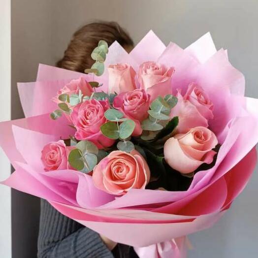 9 pink roses