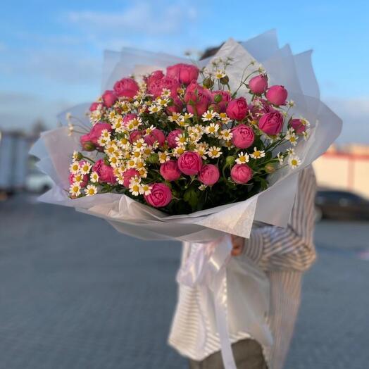 Розовая весна