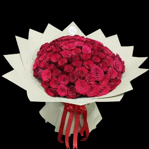 100Pcs red rose bouquet