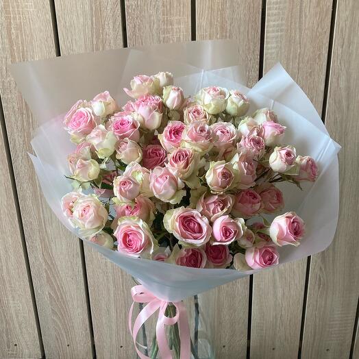Bouquet of pink bush roses (9 pcs)
