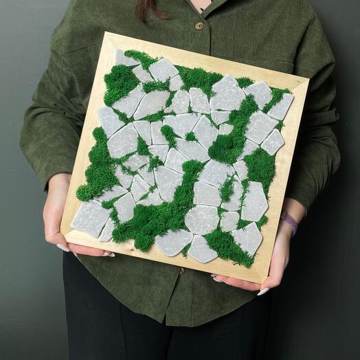 Панно из мха и камня