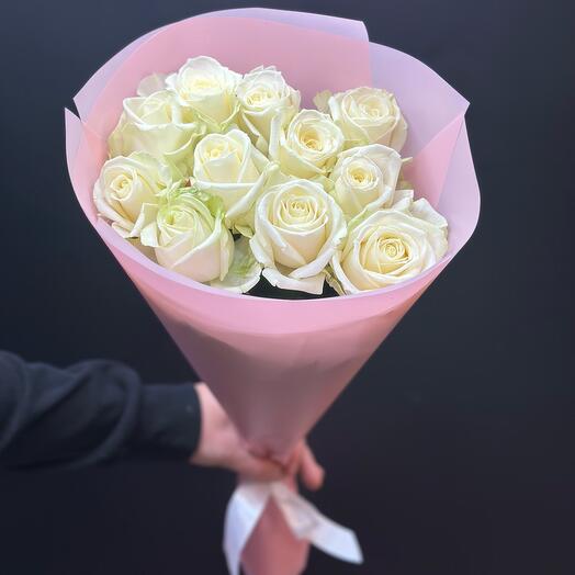 Белоснежные розы