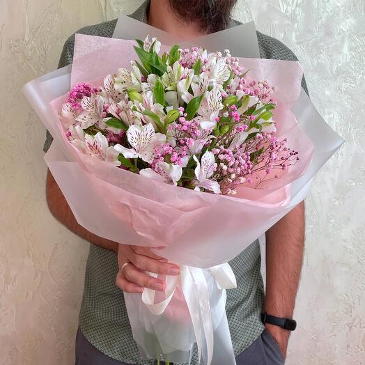 Букет альстромерий в розовом