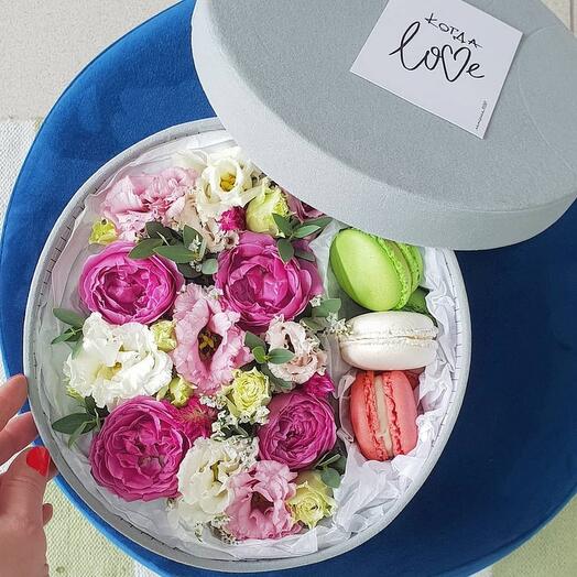 Цветы + макарунс