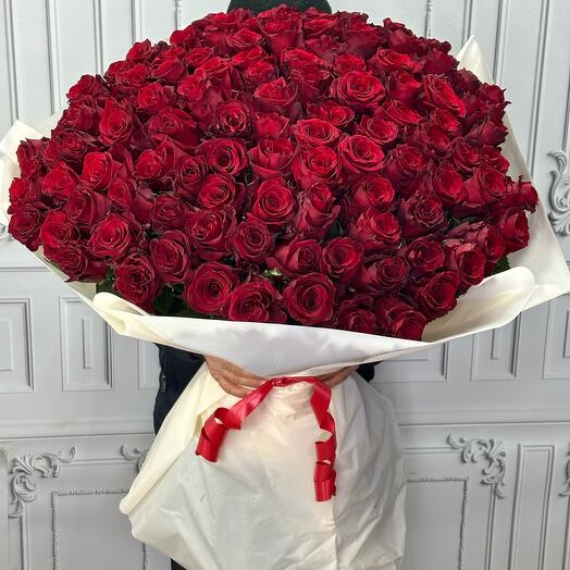 Высокая голландская роза