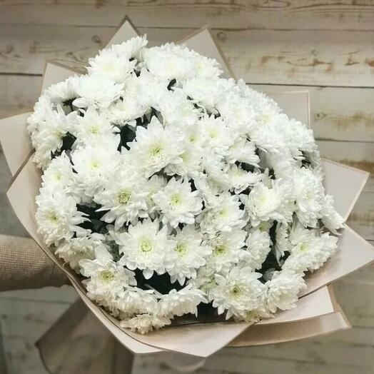 Букет из белых Хризантем