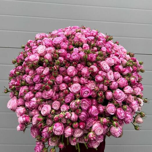 Bouquet of 101 bushy peony-shaped roses