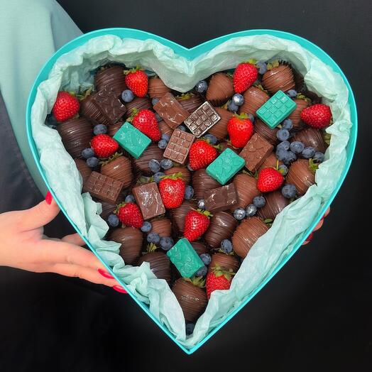 Клубника в шоколаде 🩵Бирюзовый бокс СЕРДЦЕ ХL 🍓🤩