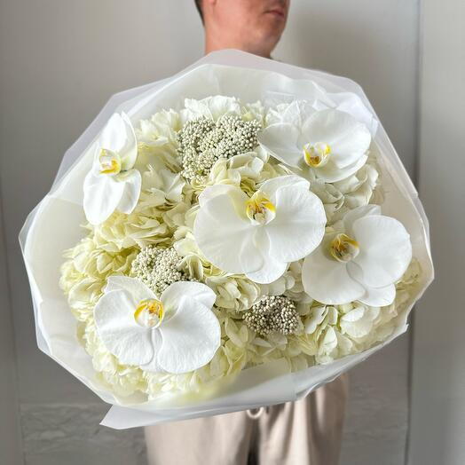 Elegant White Symphony Bouquet