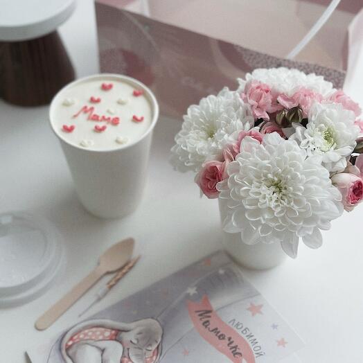 Conjunto de pastel con flores