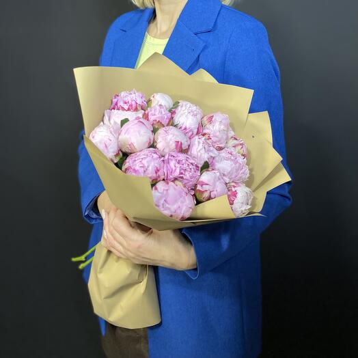 Bouquet of peonies