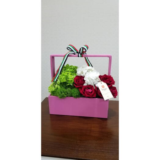 Elegant Patriot Bloom Basket