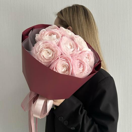 Монобукет из ранункулусов