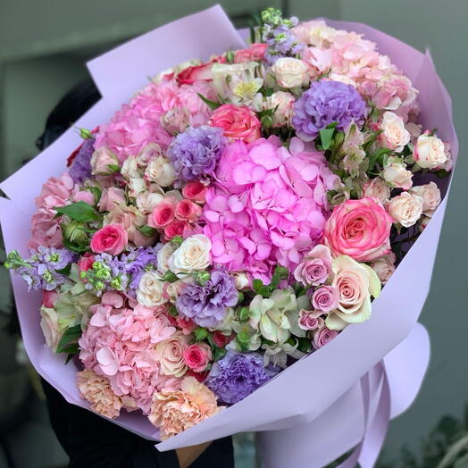 Mixed bouquet Bright Queen