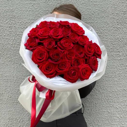 Ramo de rosas rojas