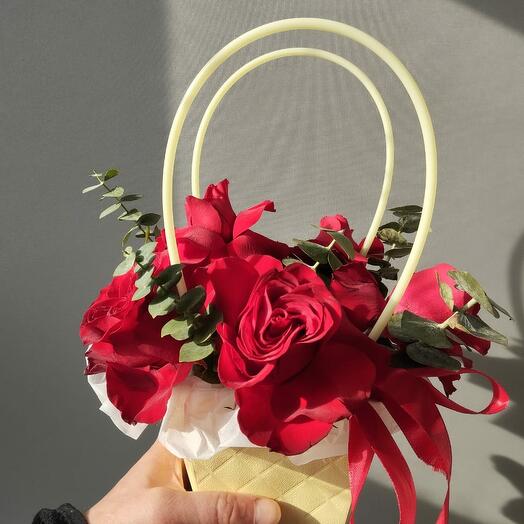 Цветы в сумочке