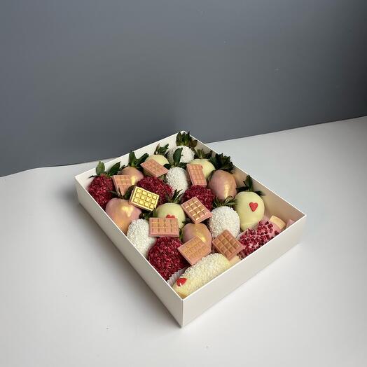 Клубника +банан в шоколаде