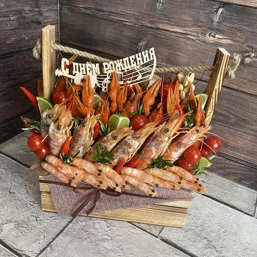 Ящичек с раками и морепродуктами