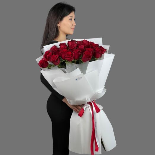 Цветы Букет Art Flowers 25 красных Голландских роз 90 см