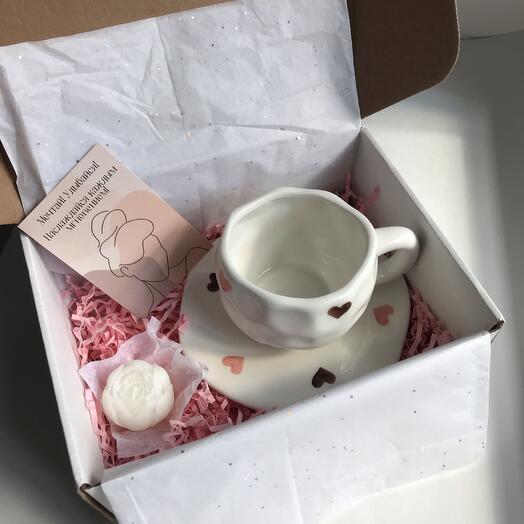 Box «Кружка с сердцами»