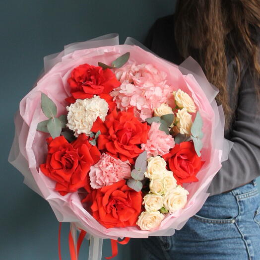 Романтический букет 💐 «Нина,гортензия,Яна,Диантусы»