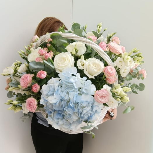 Flower basket 456.90