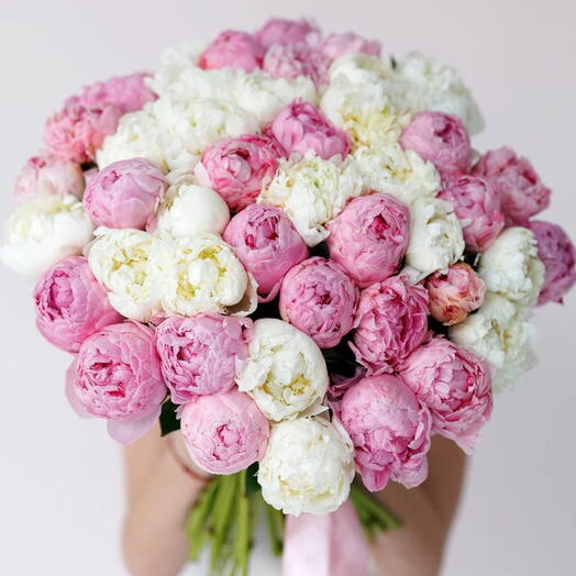 Princess XL Bouquet of peonies 50 stems