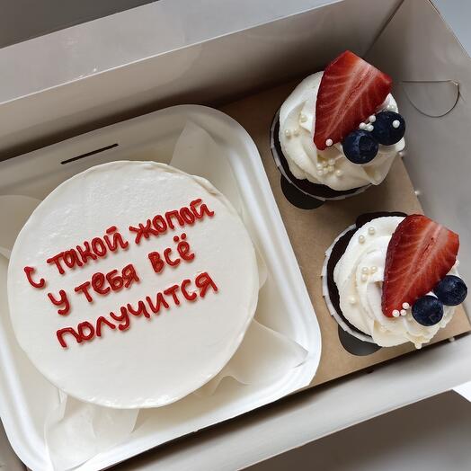 Набор бенто молочный ломтик и два капкейки с карамклью