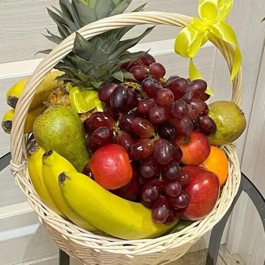 Подарочная Корзина с Фруктами "Фруктовый Коктейль"