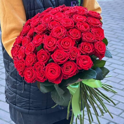 Букет из 51 красной розы