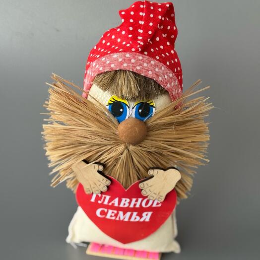Домовой Василёк в шапочке