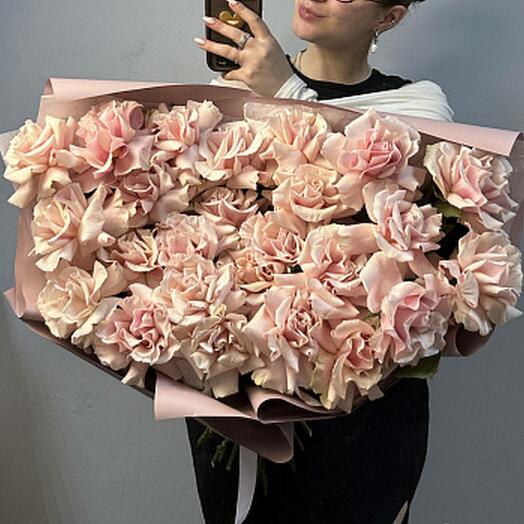 Букет из 25 французских роз Pink Mondial