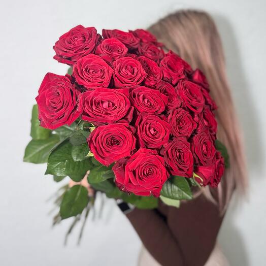 Моно букет из 25 ароматных роз🌹