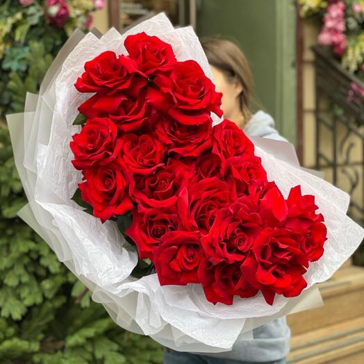 Rouge Signature — букет из 21 французской розы